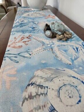 NAUTICAL CHARM TABLE RUNNER